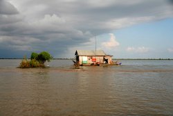 Floating home
